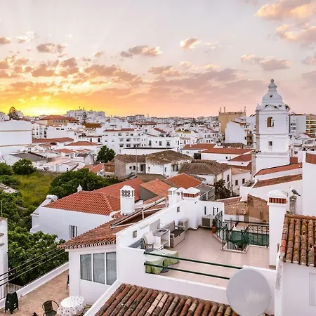 Marina With Pool & Gym Appartement